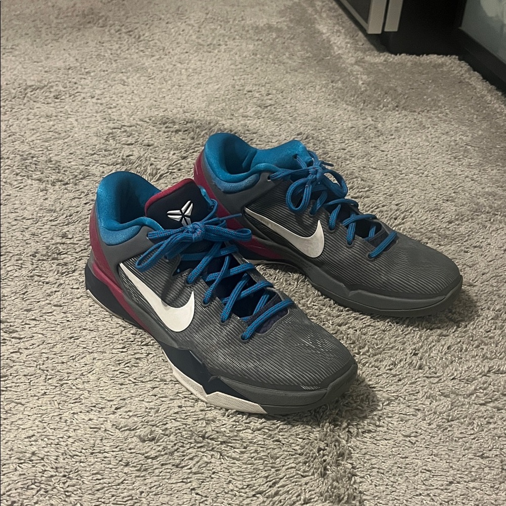 Kobe 7 Fireberry size 10
